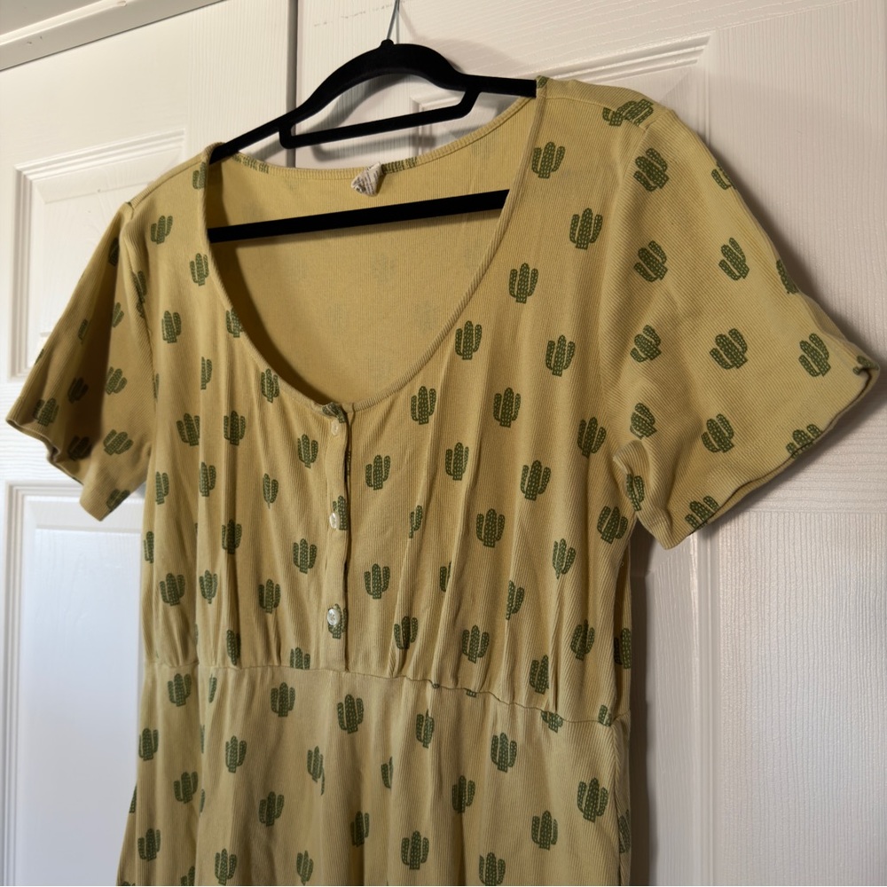 Kate Quinn Yellow Mini Ribbed Cactus Print Dress - Picture 2 of 9